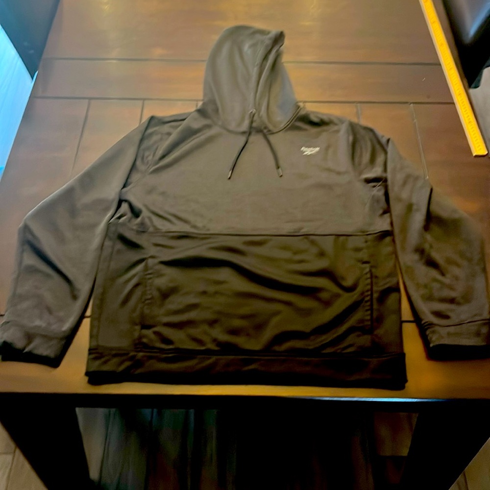 Reebok Men’s Hoodie Large